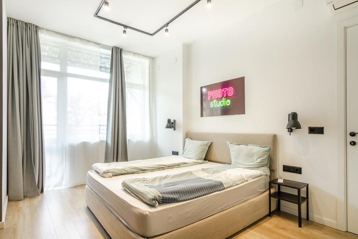 Viral 2 Bedroom Photo Studio Loft Sofia Esterno foto