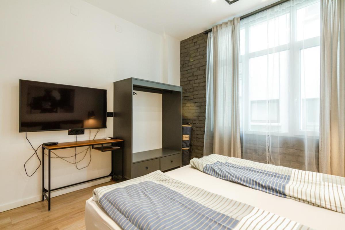 Viral 2 Bedroom Photo Studio Loft Sofia Esterno foto